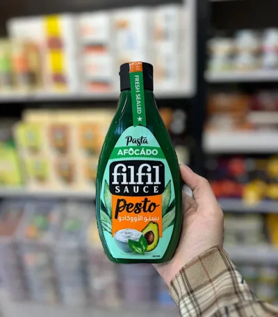 سس پستو حاوی آووکادو فیلفیل